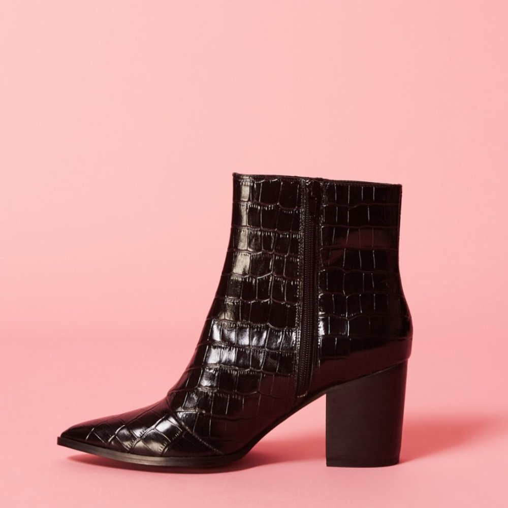 JAGGAR Black Snakeskin Chunky Heel Ankle Boots 40